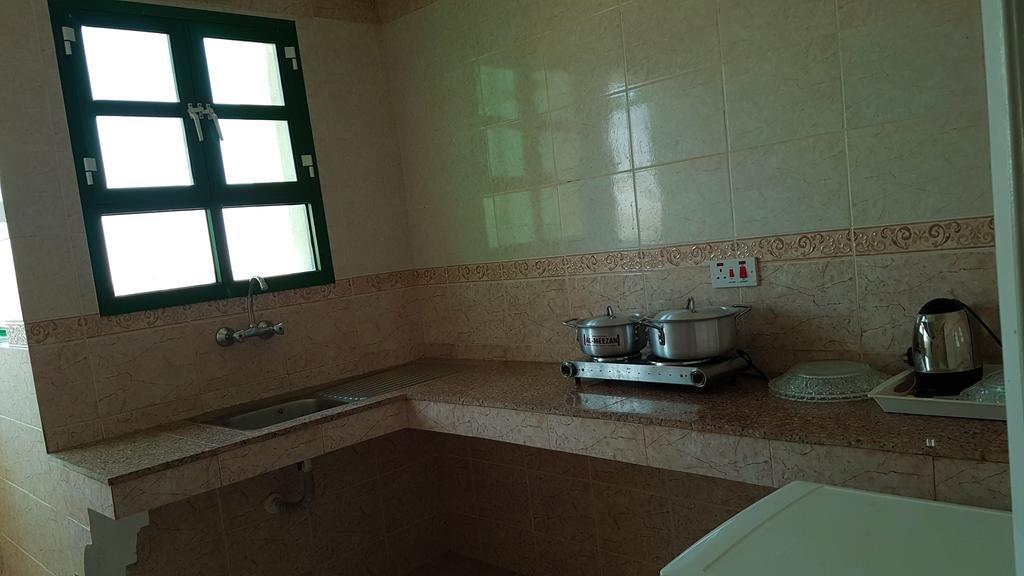 Al Majd Hotel ‘Ibrī エクステリア 写真